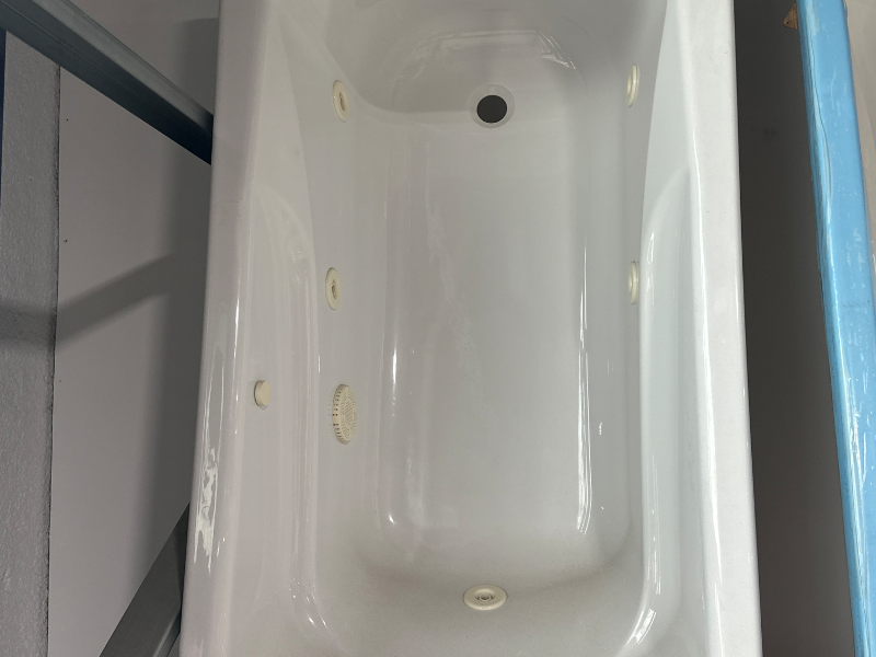 GALA BATHTUB WITH HYDROMASSAGE